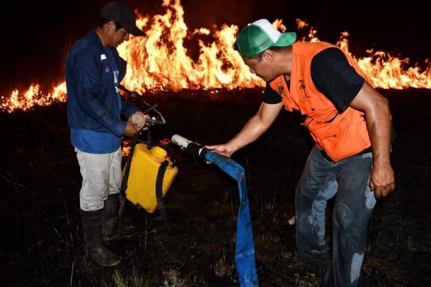 En Riberalta dos comunidades indígenas fueron afectadas por la cercanía del fuego. Ya son 600 hectáreas que devoran sin control el territorio. (Fuente: San Borja Visión)